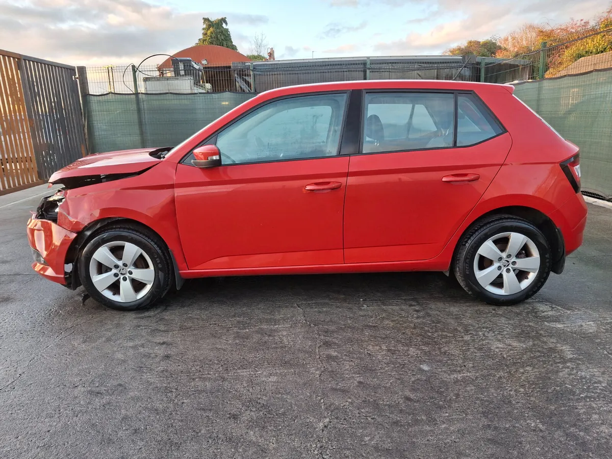 152 Skoda Fabia 1.2 TSI - Image 1