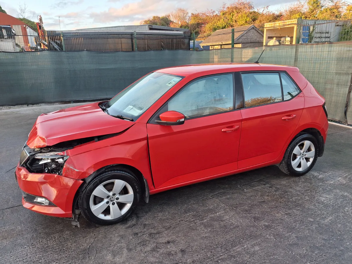 152 Skoda Fabia 1.2 TSI - Image 2
