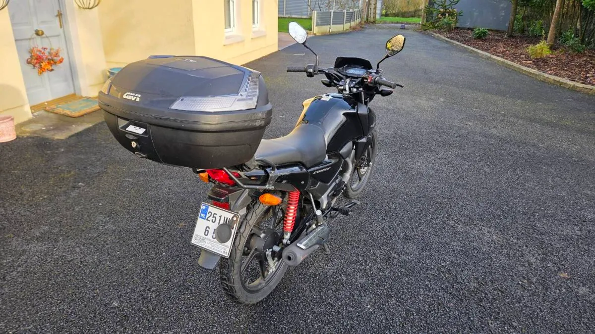 Hinda CB125F - Image 3