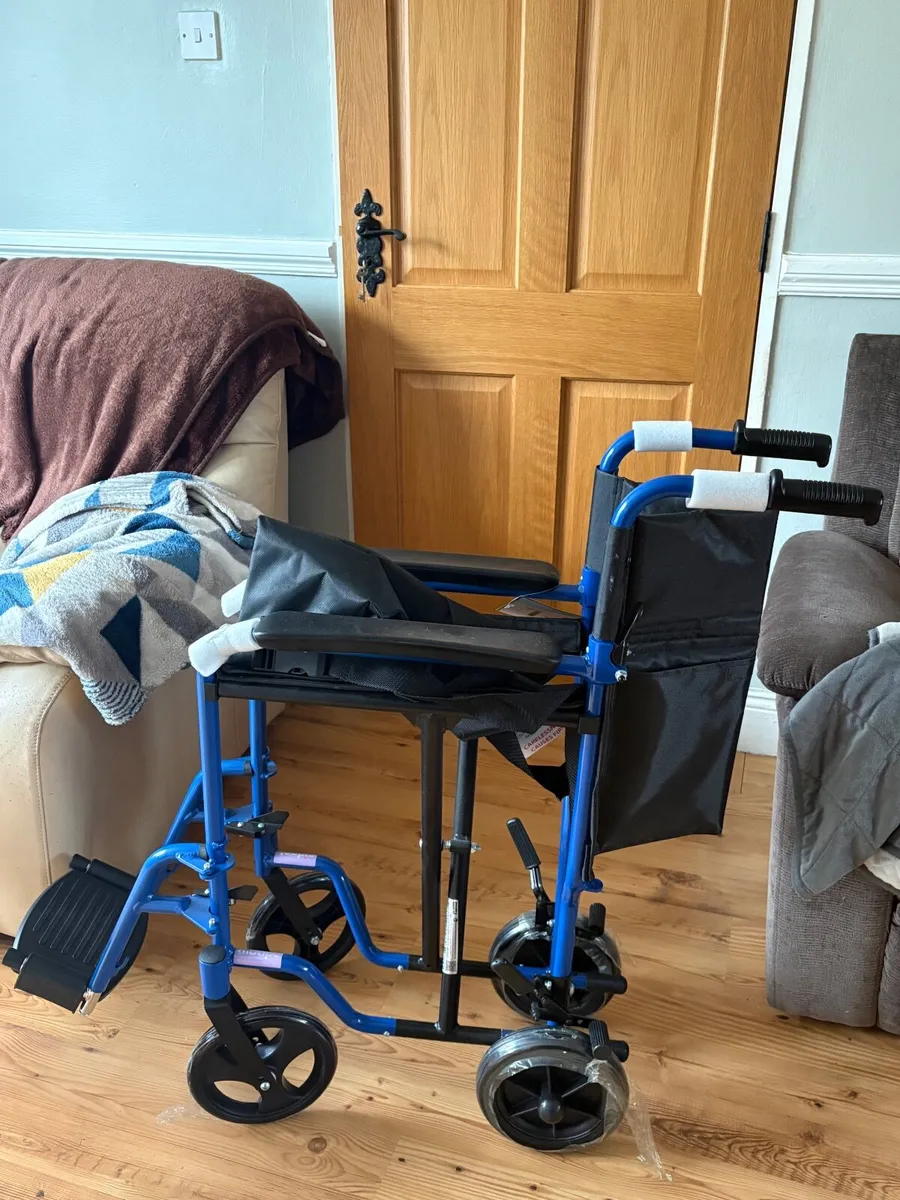 Wheelchair - Image 3