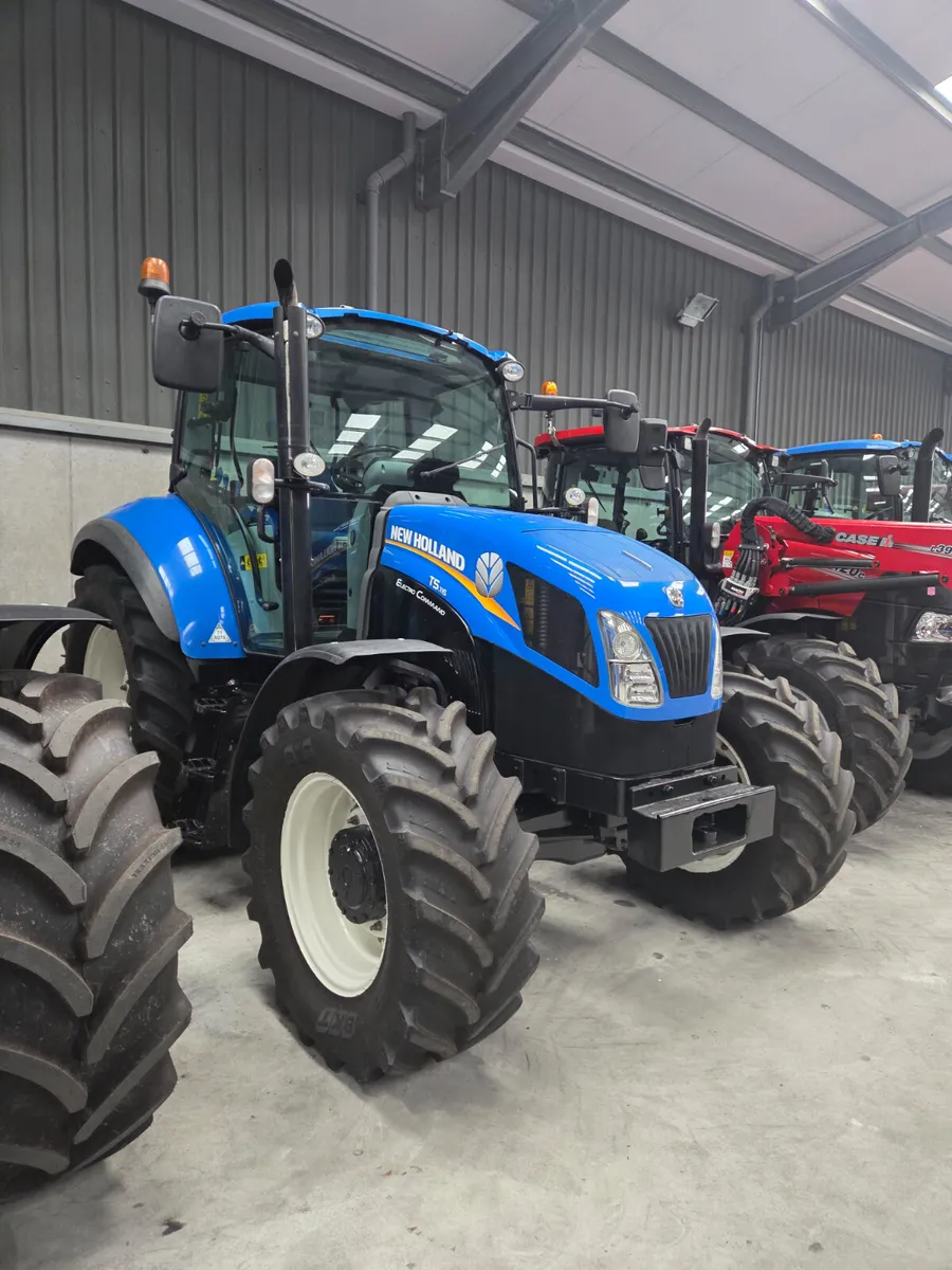Selection of New & Used Quality Tractors - Image 3