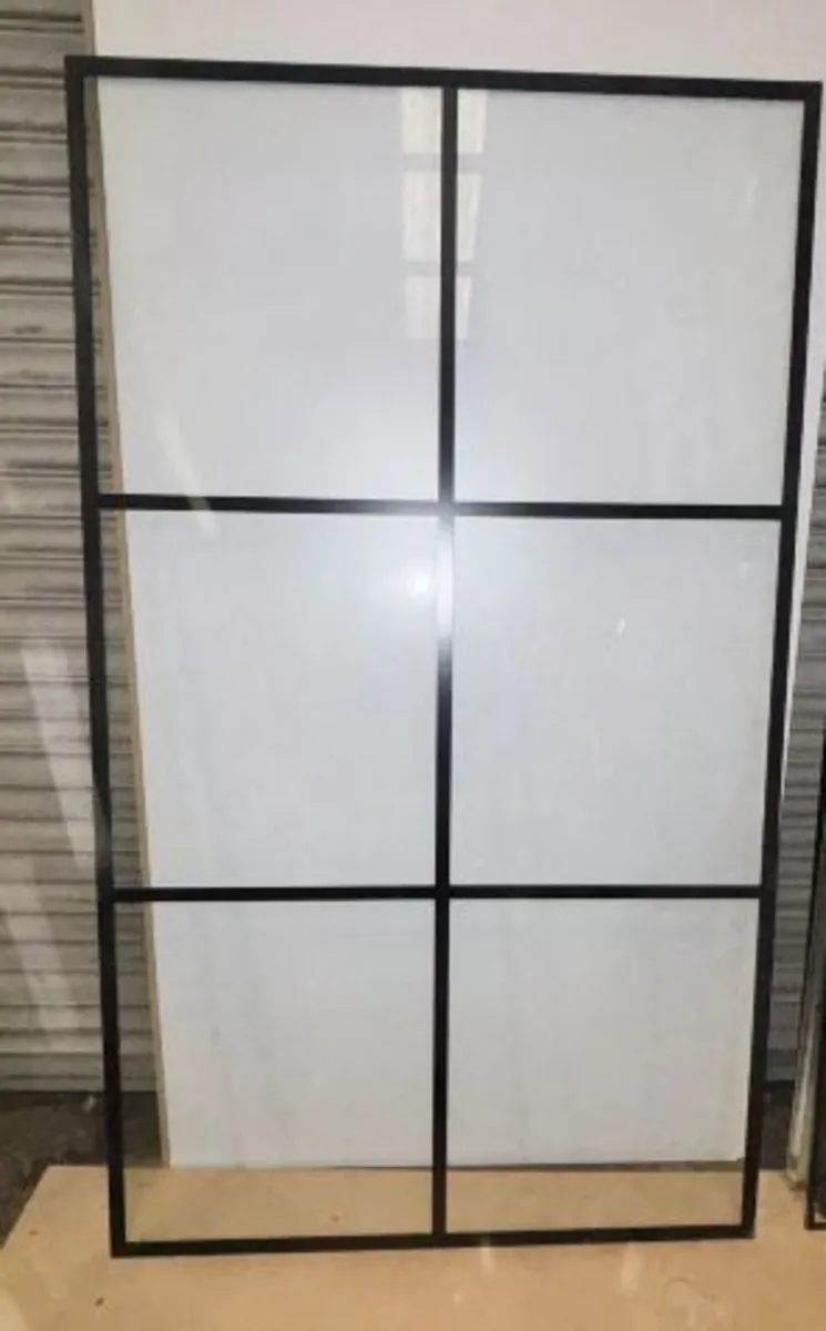 Bathshack Cork Black Wetroom Screen PLEASE READ AD - Image 1