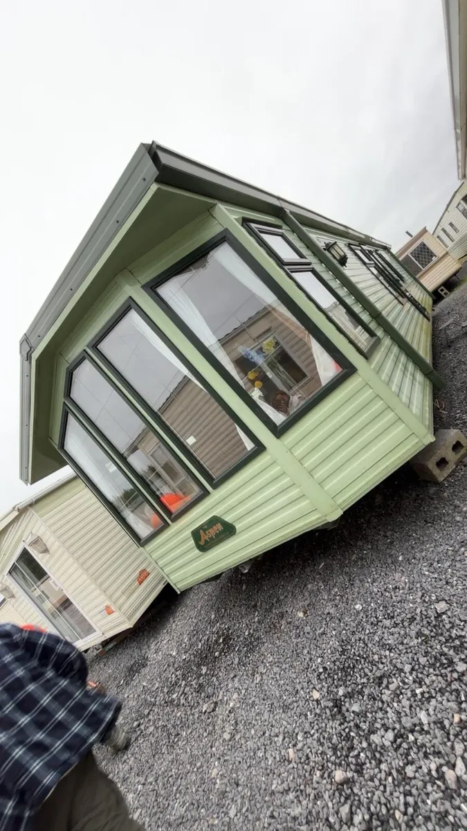 Mobile home - Image 1