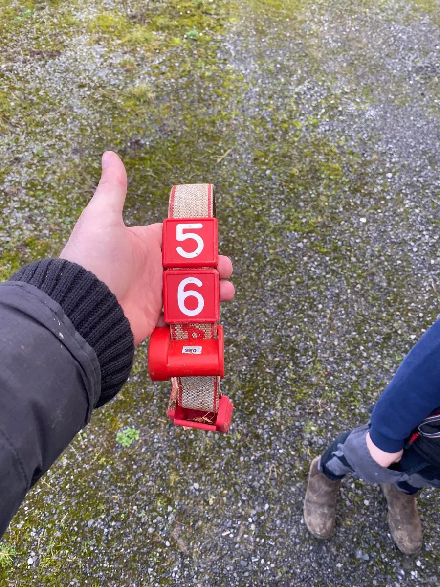 Urban feeder for parts or repair - Image 4