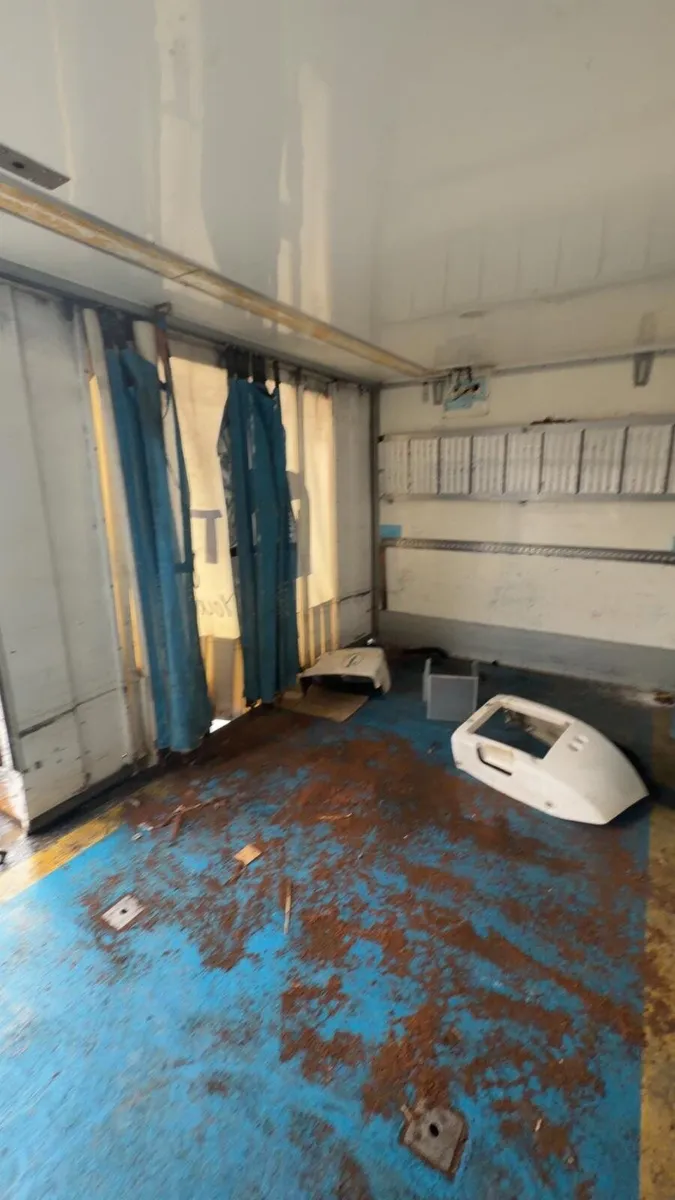 Storage fridge body - Image 3