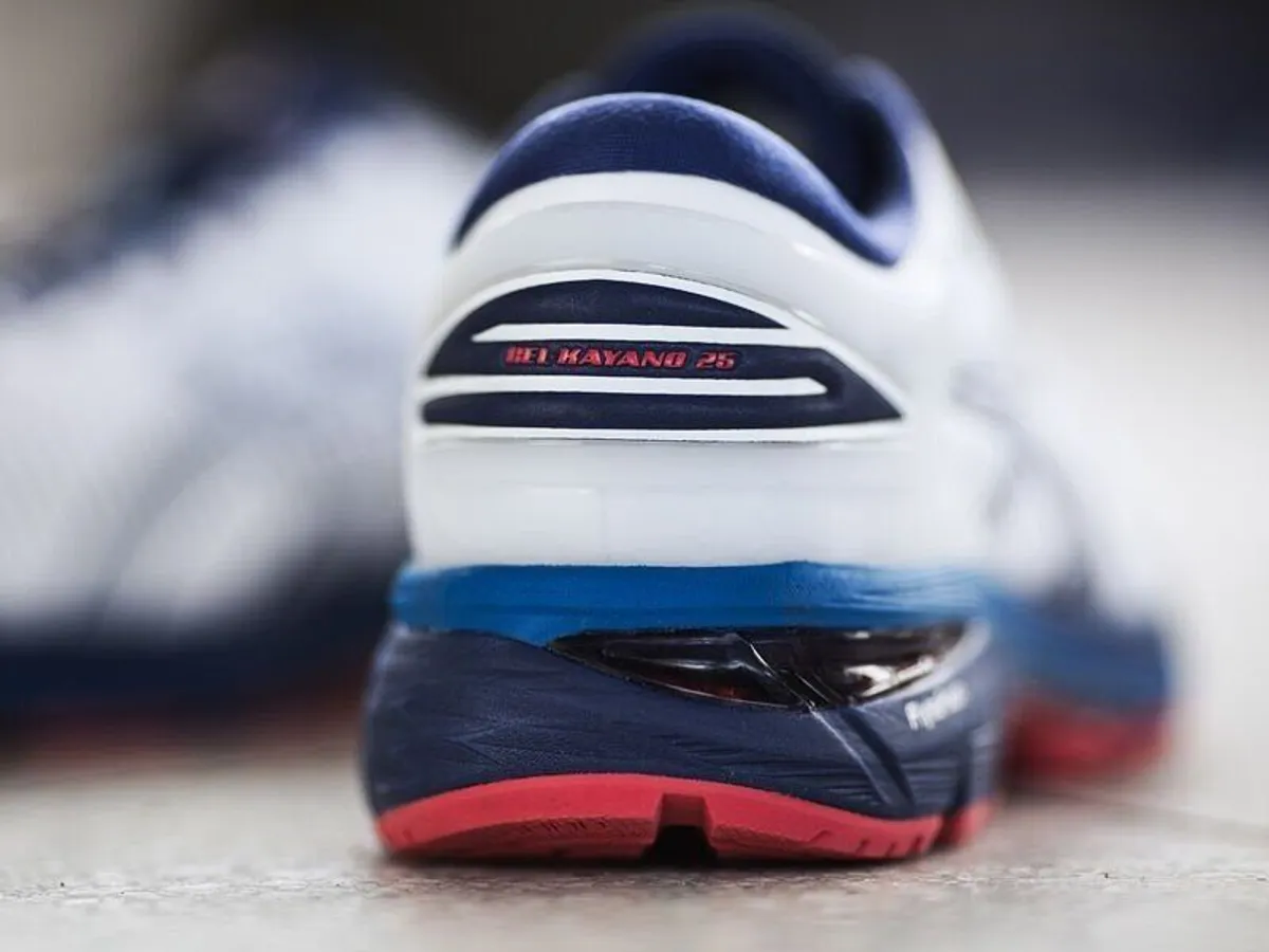 Rare ASICS - Men's Gel-Kayano 25 Shoes White Brand New SIZE 11 - Image 4