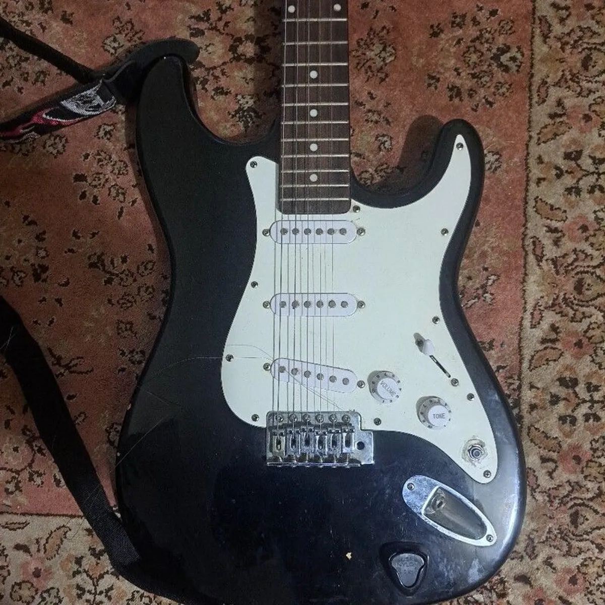 Cheetah electric guitar - Image 2