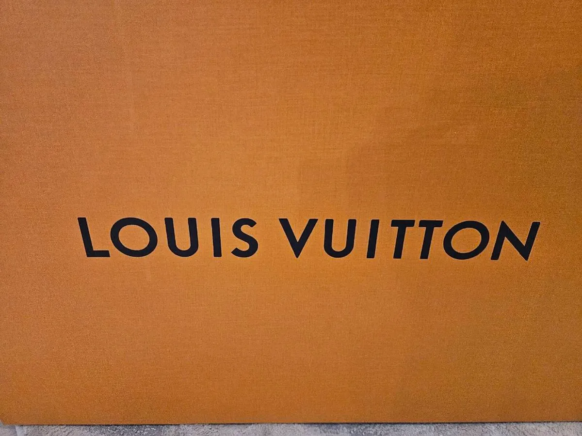 LOUIS VUITTON Box - Paris - Image 2