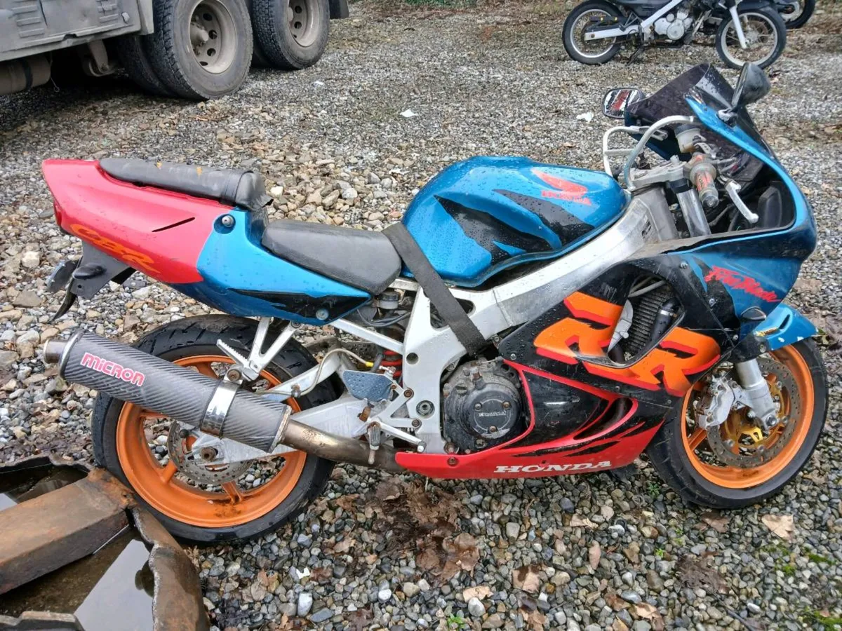 Honda Cbr 900rr - Image 2