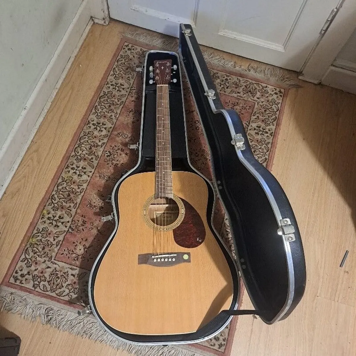 Tenson Dreadnought guitar - Image 1