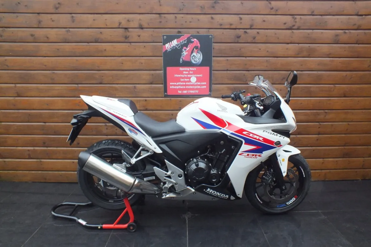 2013 Honda CBR500R (Only 2k miles, STUNNING) - Image 1