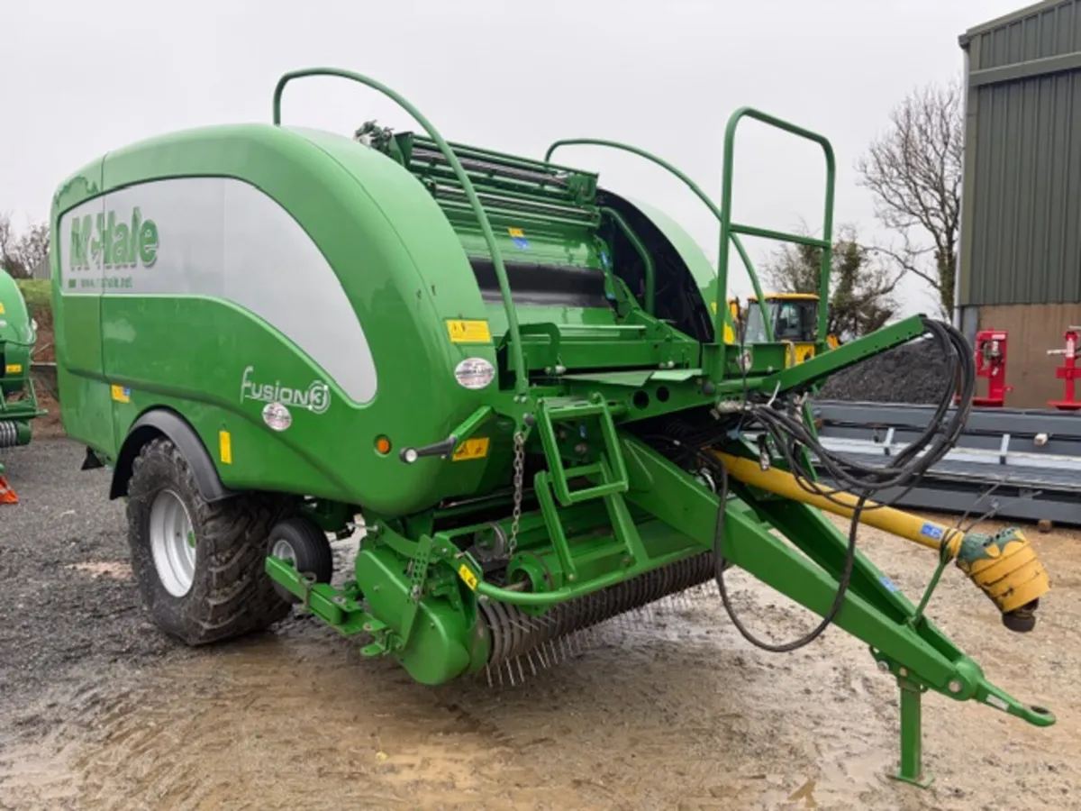 McHale Fusion 3 Baler Combination - Image 2