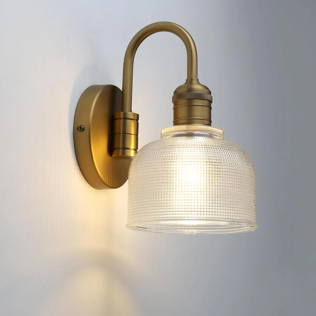 Vintage Textured Glass Sconce Wall Light Fitting - Image 2