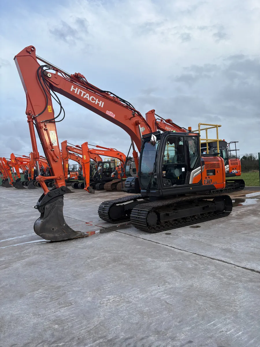 HITACHI ZX130-7 - Image 1