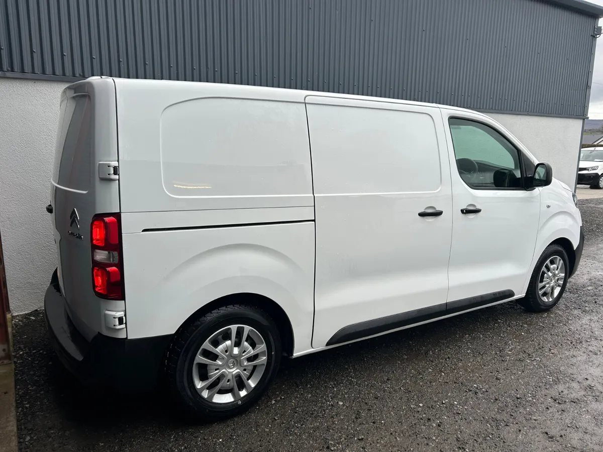 2021 Citroen Dispatch ‘Price includes VAT - Image 4