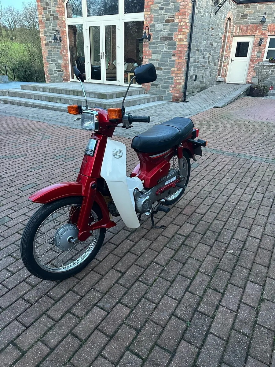 1987 honda C90 Cub - Image 1