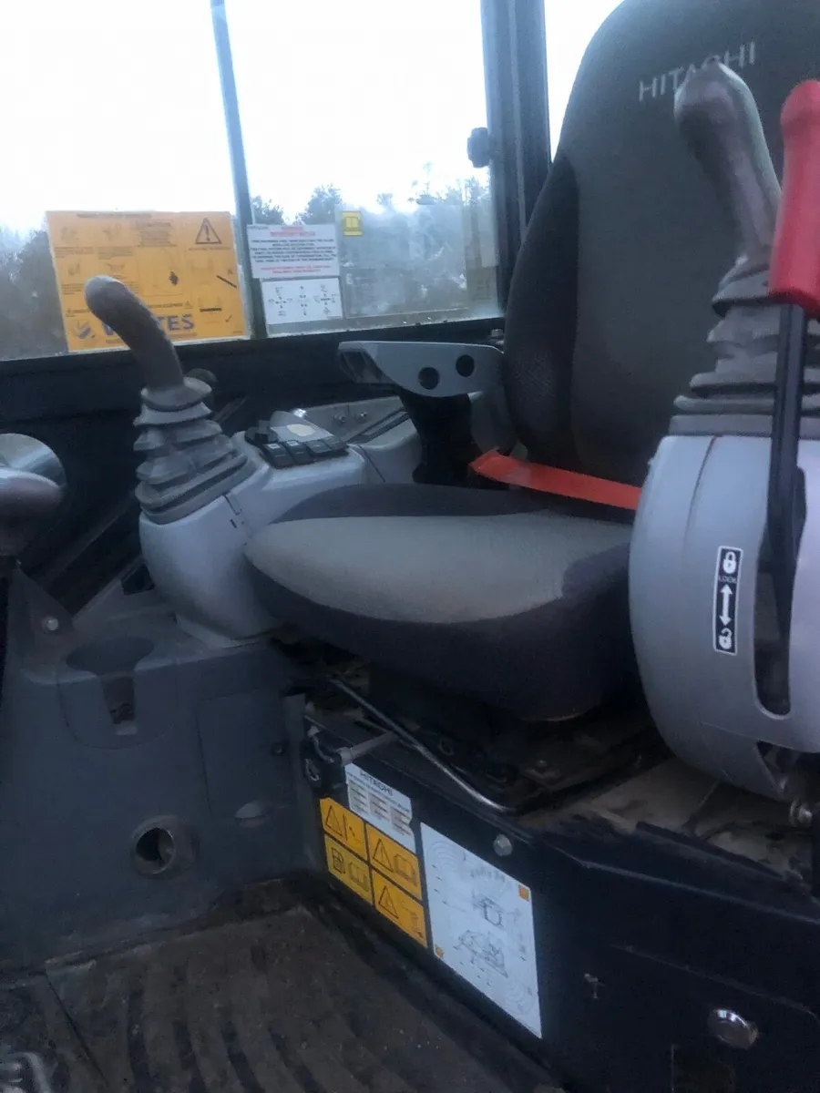 Hitachi zx33U-5 - Image 3