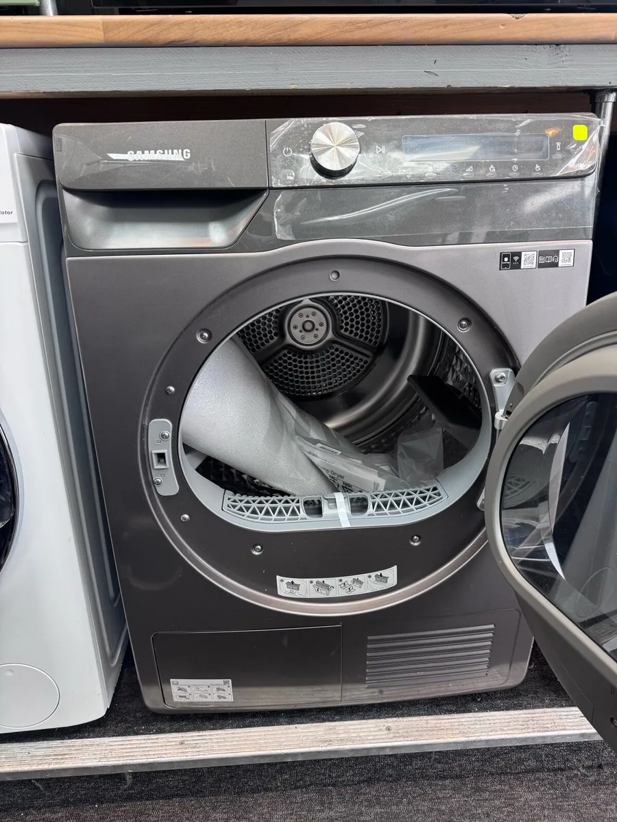 Samsung series 5 9kg heat pump dryer - Image 2