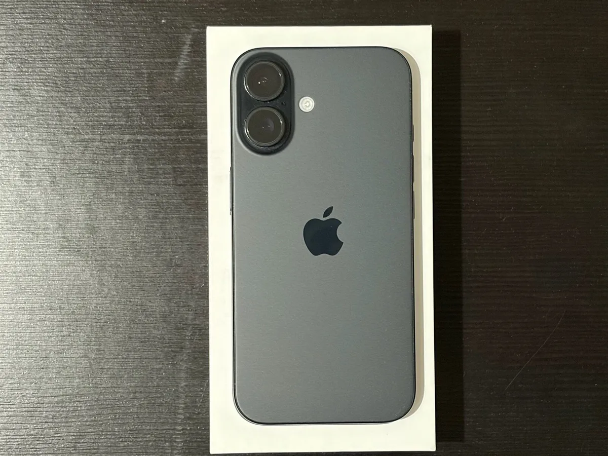 iPhone 16 128GB Black Unlocked - Image 3