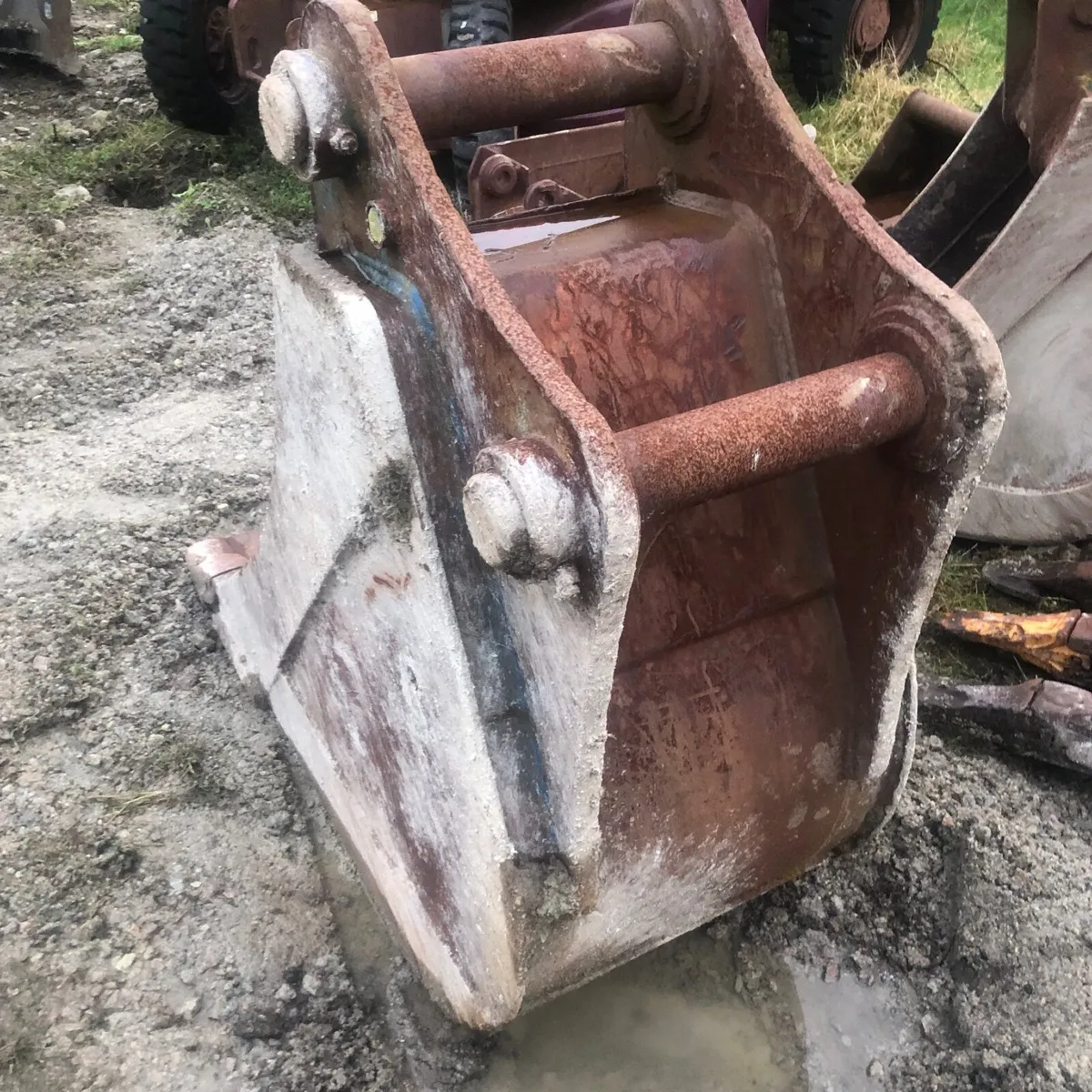 20 ton Buckets - Image 3