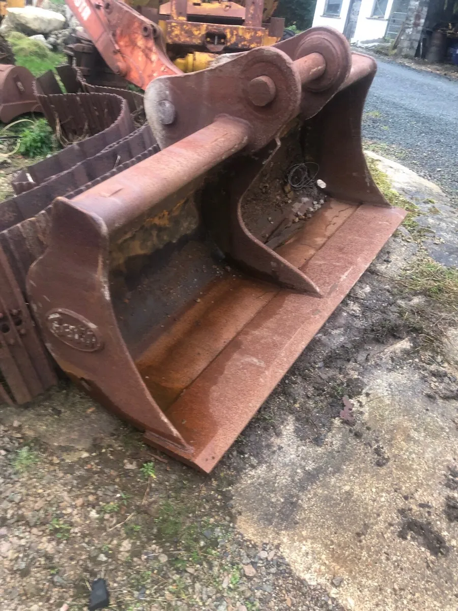 20 ton Buckets - Image 1