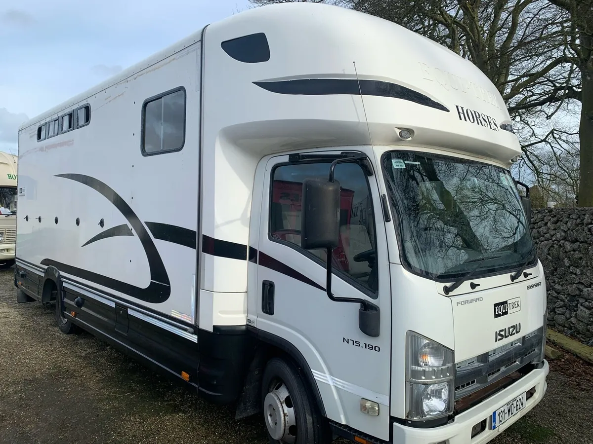 2013 Equitrek 4 /5horse transporter automatic 7.5 - Image 4