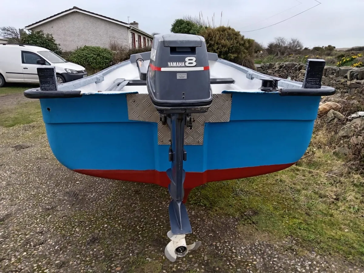 17 foot open sea boat with outboard - Image 4