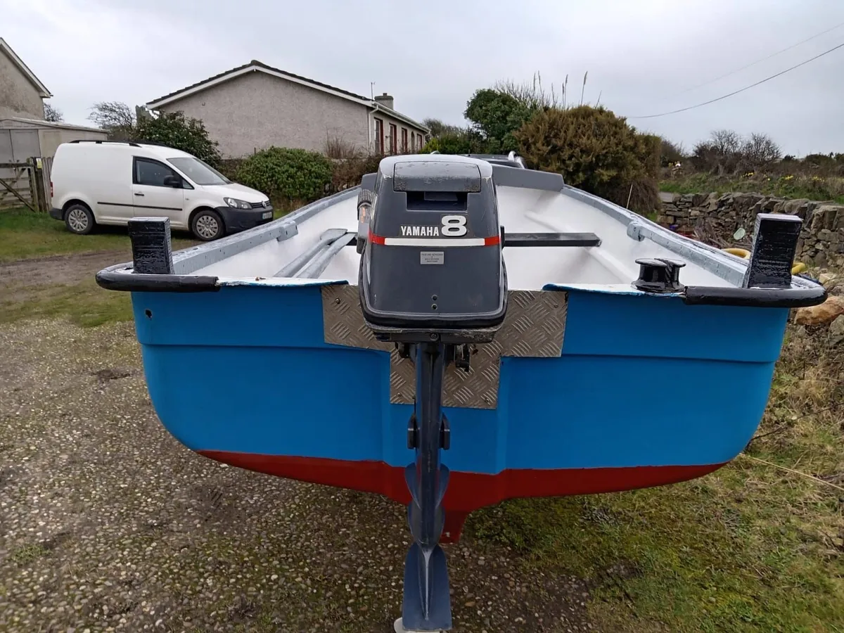 17 foot open sea boat with outboard - Image 3