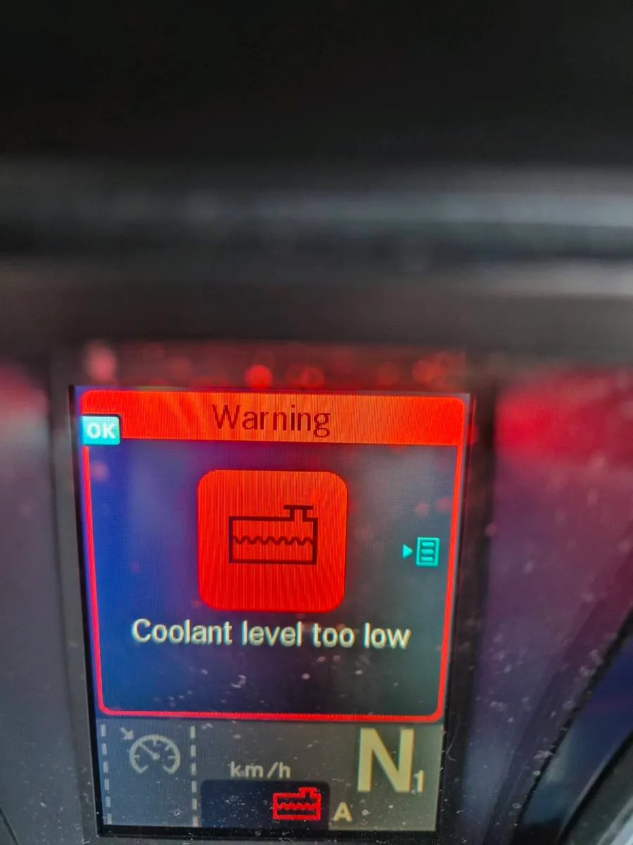 Mercedes Actros - Image 4