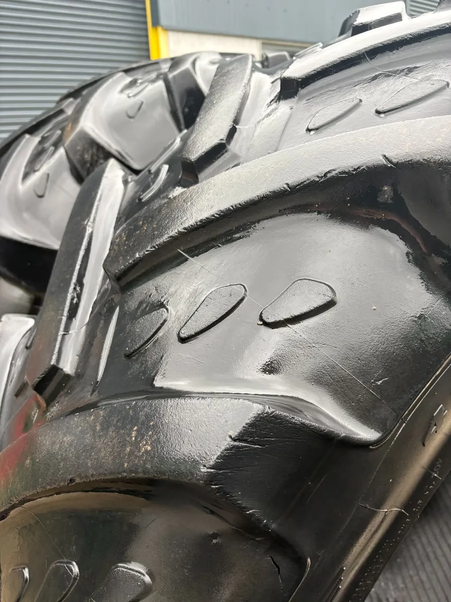 Tractor tyre set 420/85/38 & 380/85/24 - Image 4