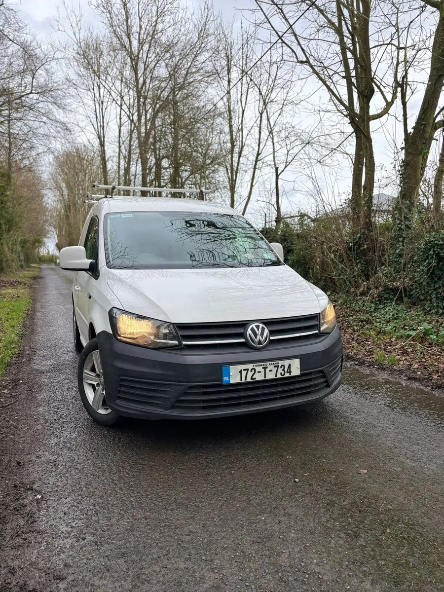 172 VW CADDY VAN 2.0TDI DOE 10/26 TAX05/26 - Image 1