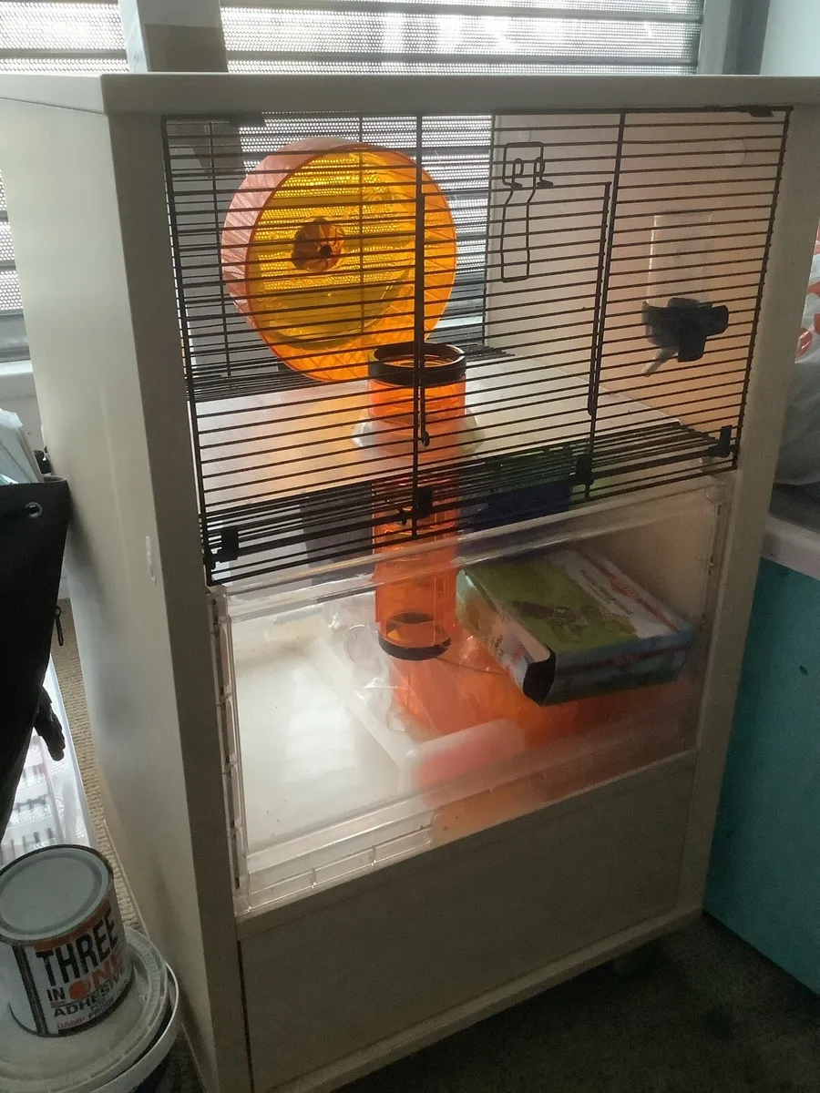 OMLET Hamster cage and accessories. - Image 1