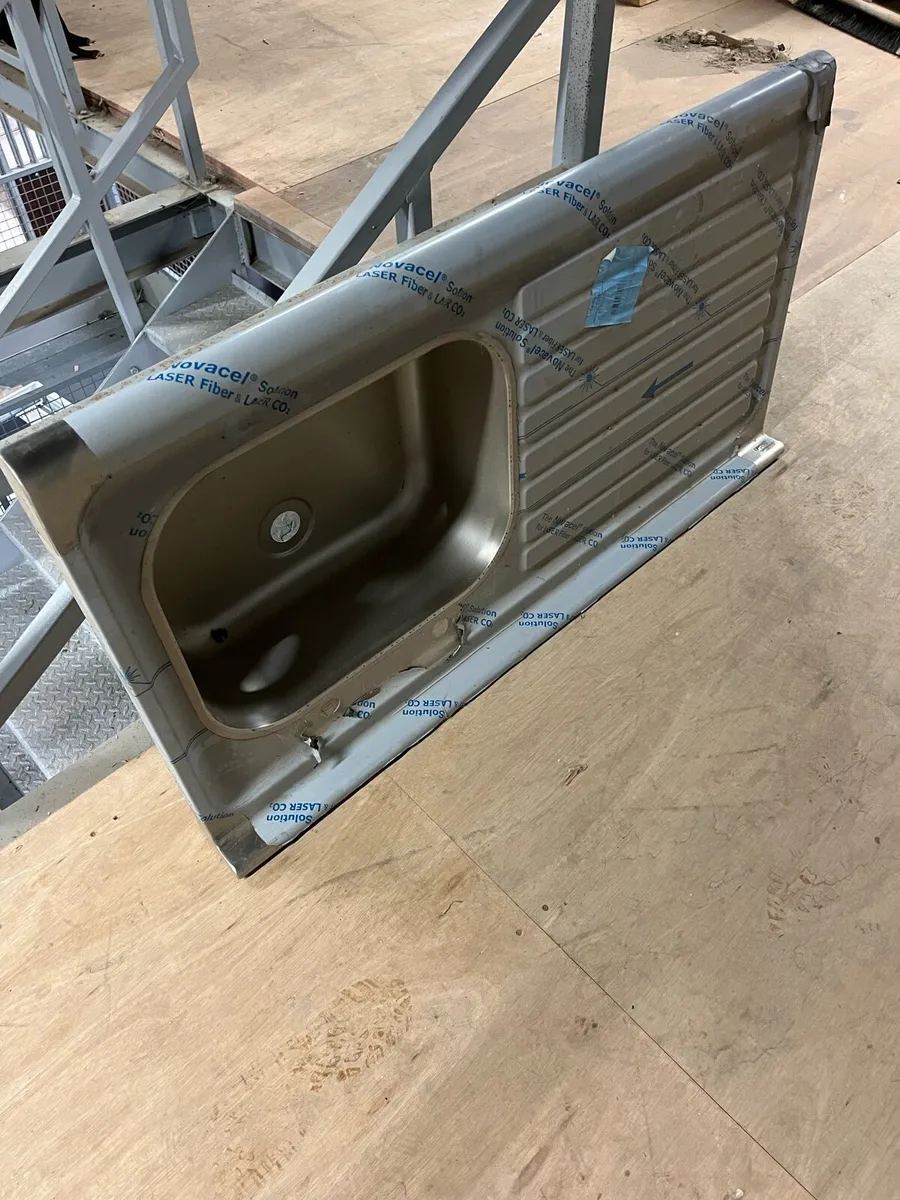 Sanitary ware - Image 3