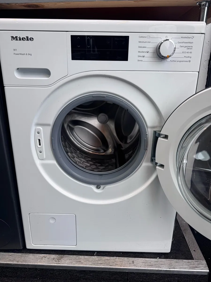 Miele Powerwash Washing machine 9kg model new - Image 2