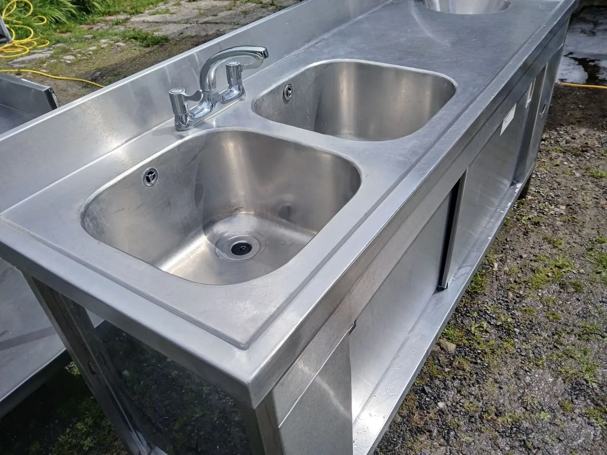 Staneless steel cabbinet double sink unit complete - Image 1