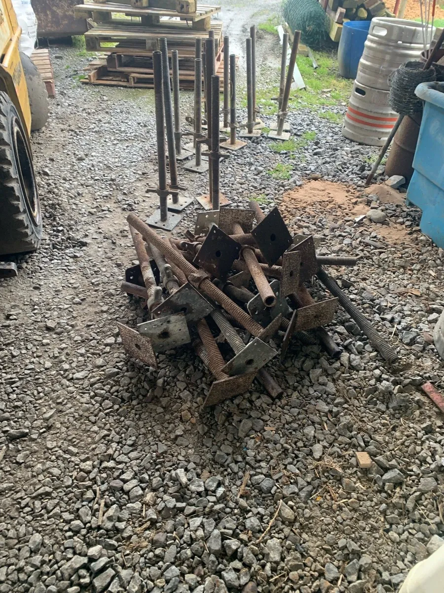 Scaffolding jack legs - Image 4