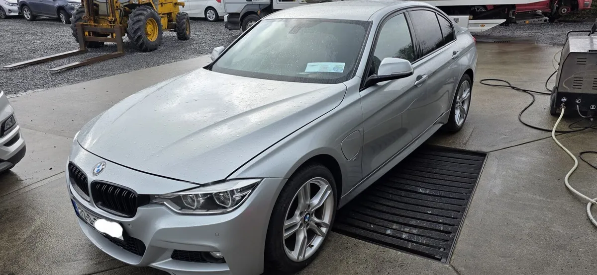 172 BMW 330E M-SPORT - Image 1