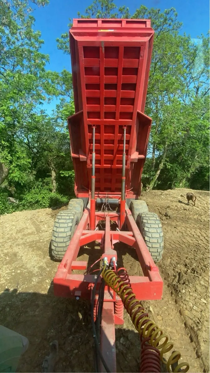 20T Dump trailer for hire - Image 2