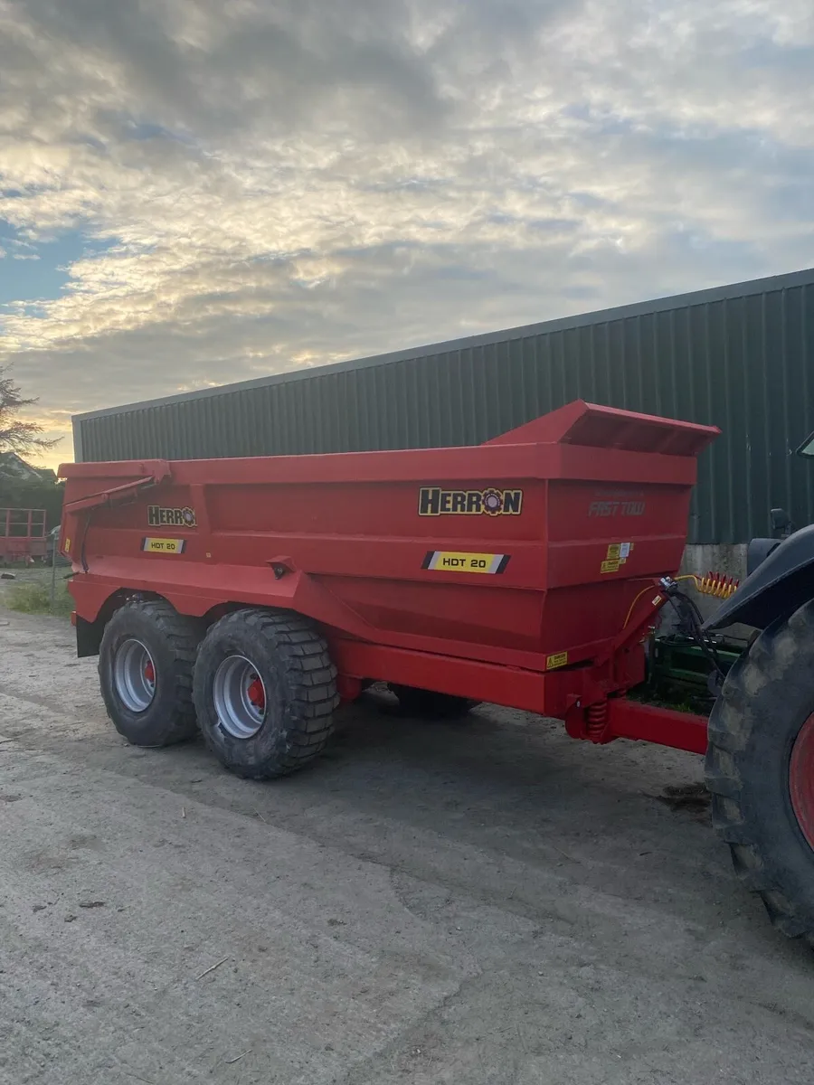 20T Dump trailer for hire - Image 1