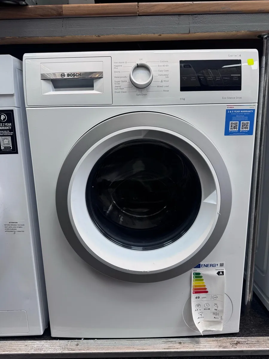 Bosch Series 4 9kg Washing machine (new display) - Image 1