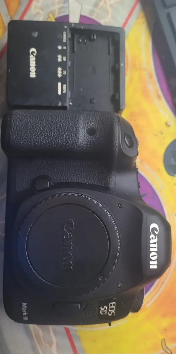 canon 5D Mark III