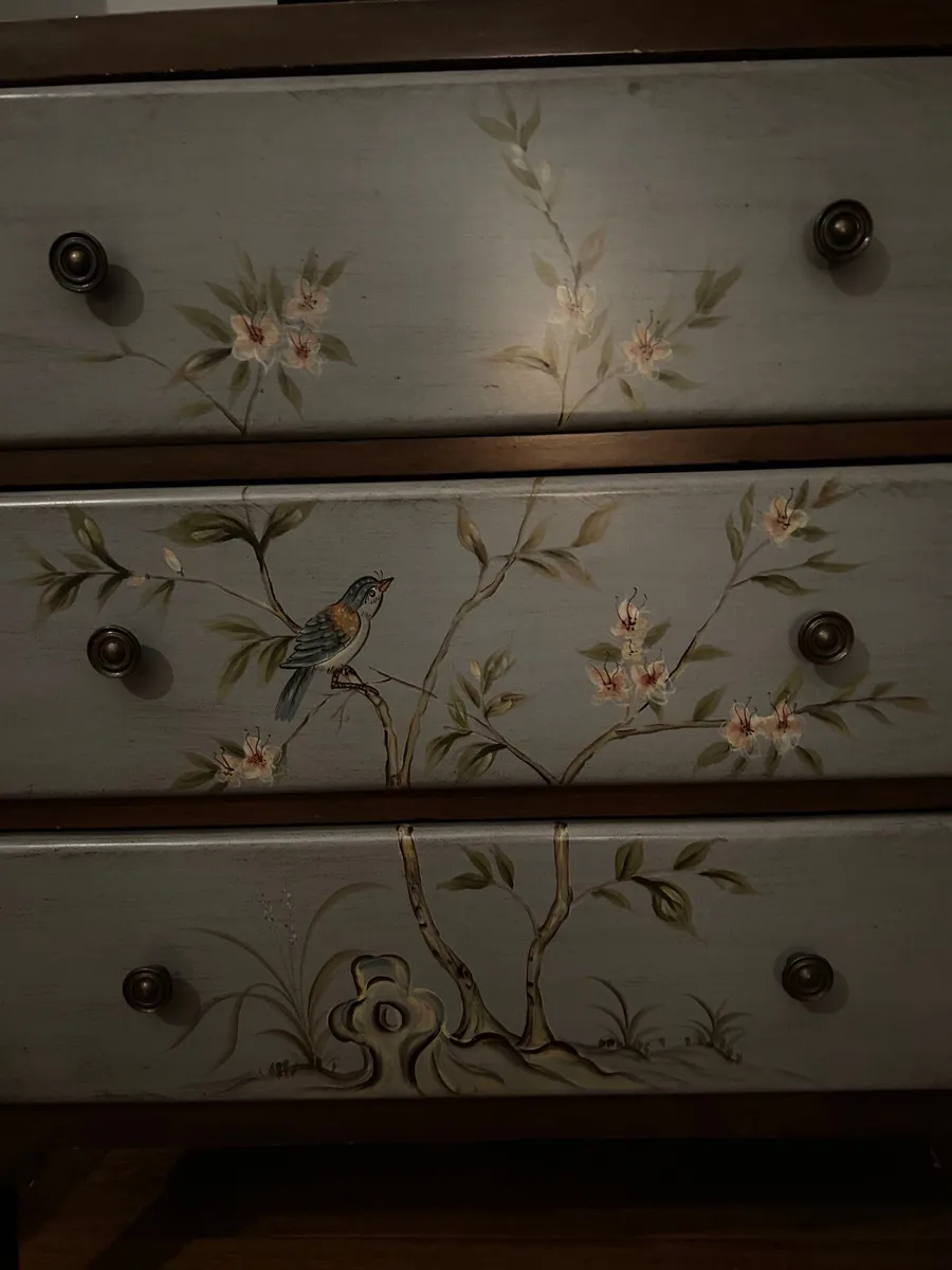 Hand painted chest of drawers - Image 2