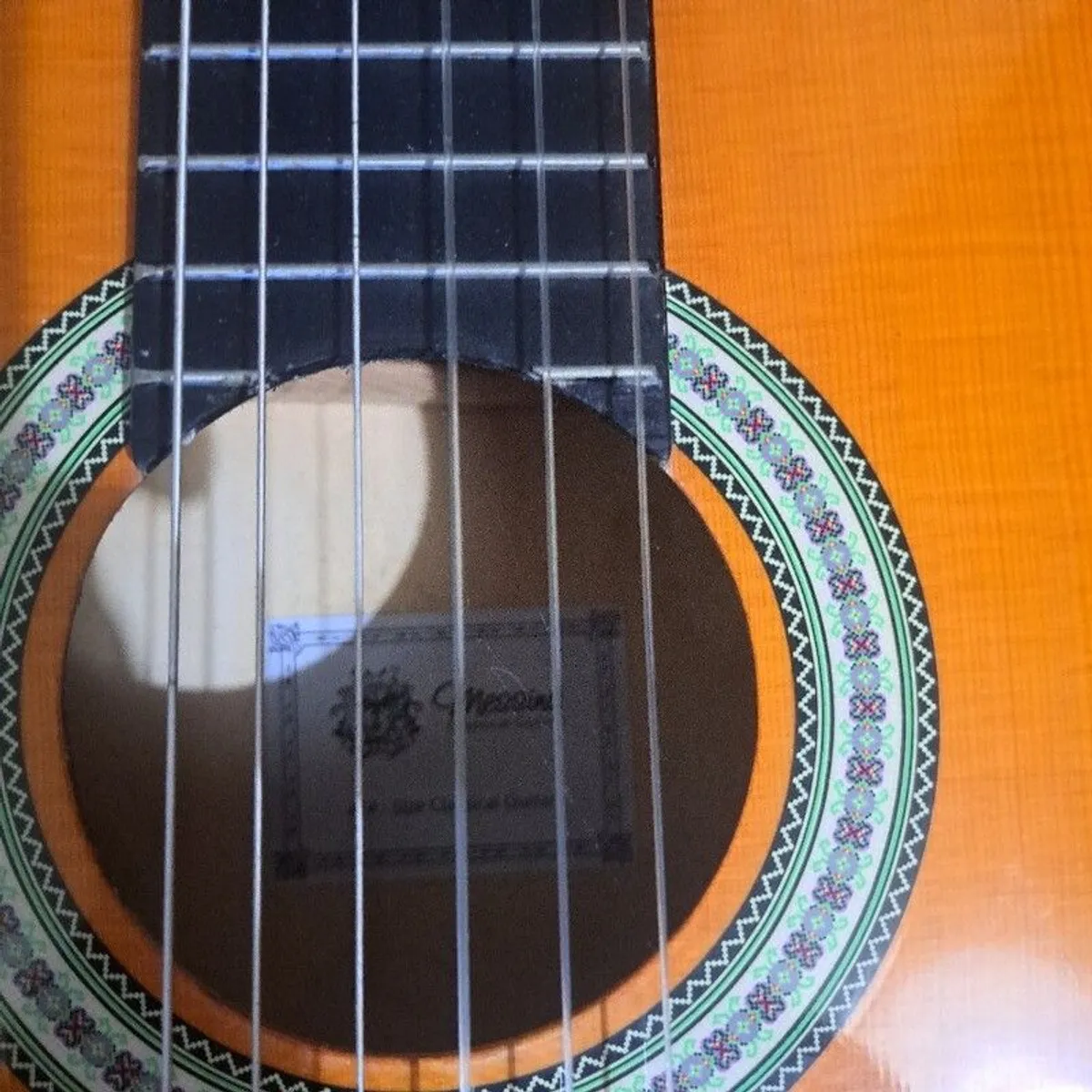 Messina classical guitar 4/4 size - Image 2