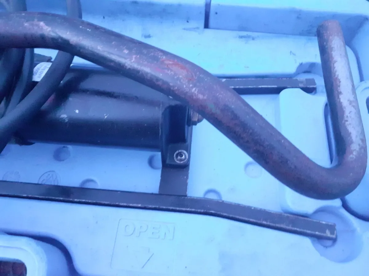 CEMBRE PO 7000 HYDRAULIC FOOT PUMP - Image 4