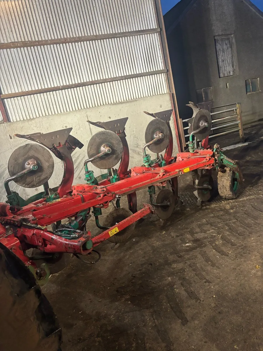 Reversible plough - Image 4