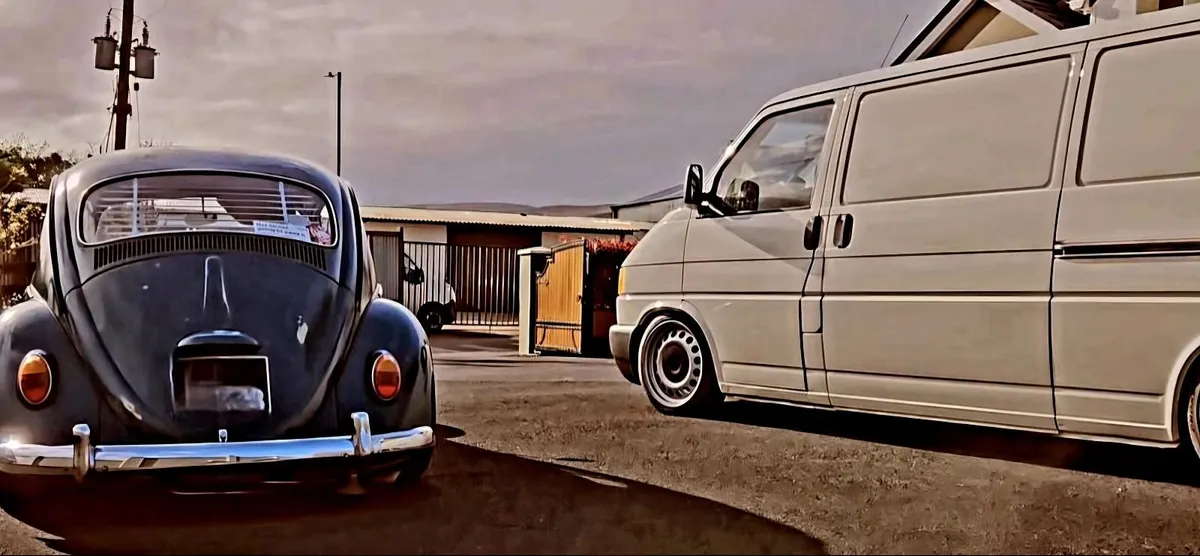 Volkswagen Transporter 2001 - Image 1