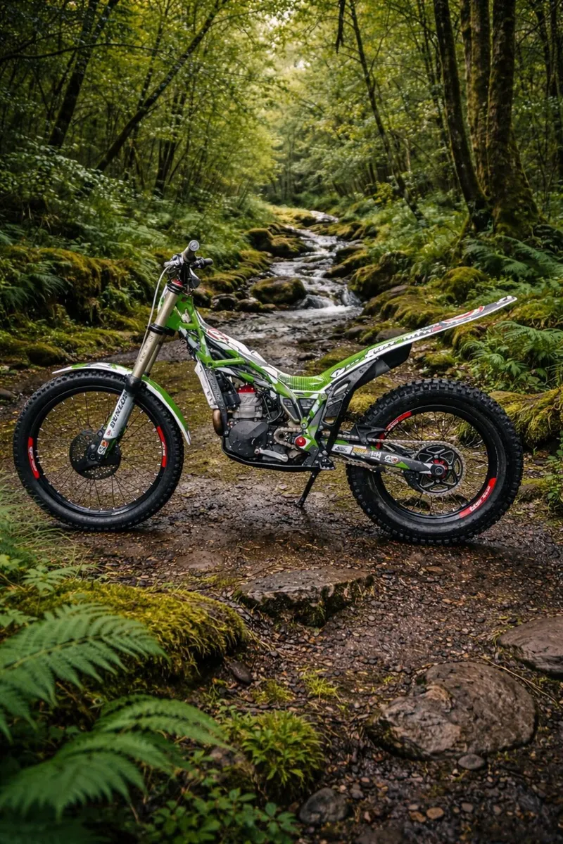 2022 Vertigo Nitro 300 Works Edition - Image 3