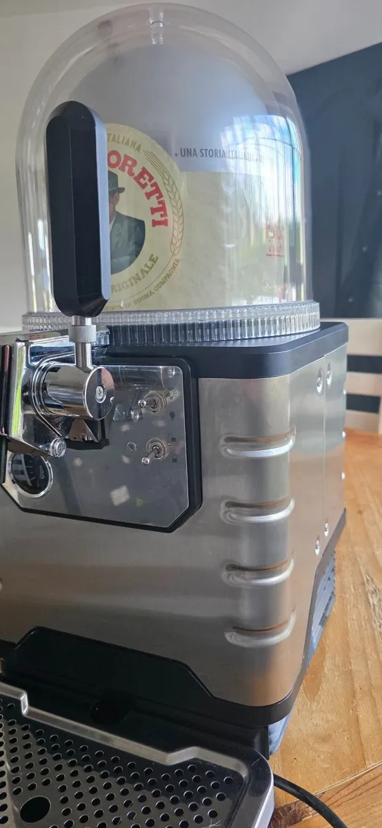 Blade beer machine - Image 1