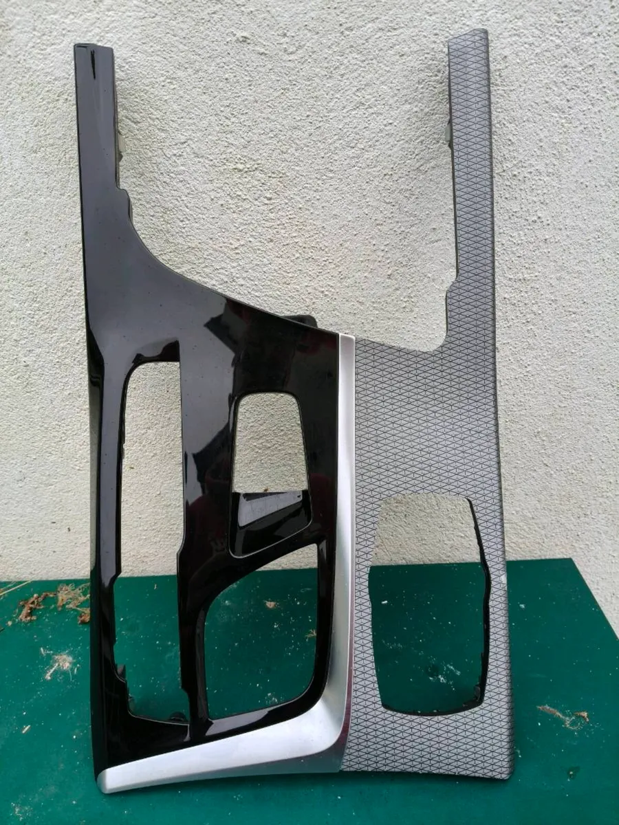 2019 520d G30 Msport Wheel and Console - Image 3