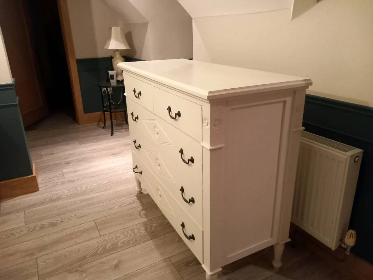 Chest of drawers - Image 3